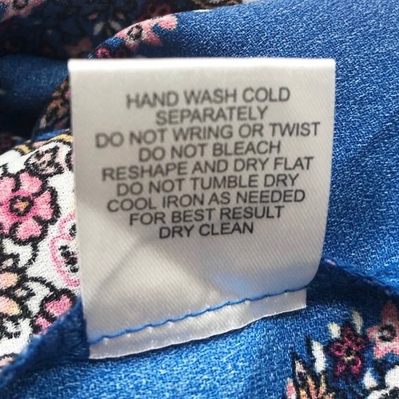 4/$20 🌴 Pink Rose | Printed Bar Back Shift Dress - Picture 9 of 12